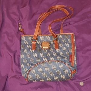 Vintage dooney and bourke bag